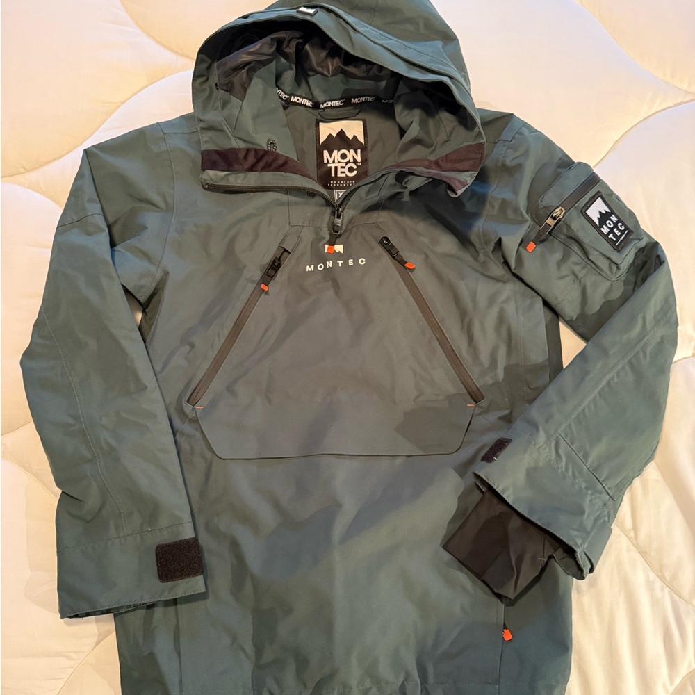 Montec Women's Ski & Snow Jacket - Dark Green
